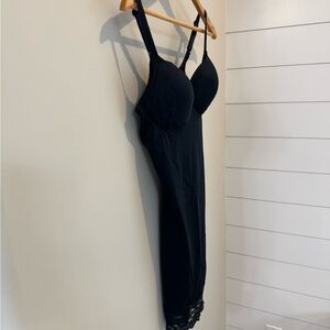 SPANX Black Slip Red Hot built in padded bra, lace bottom - size L
